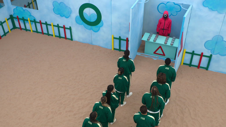 Squid Game: The Challenge - The Man with the Umbrella